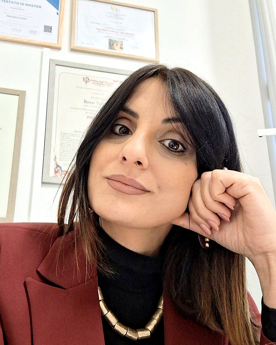 Ritratto della Dott.ssa Tiziana Bovo, psicologa e psicoterapeuta a Brindisi